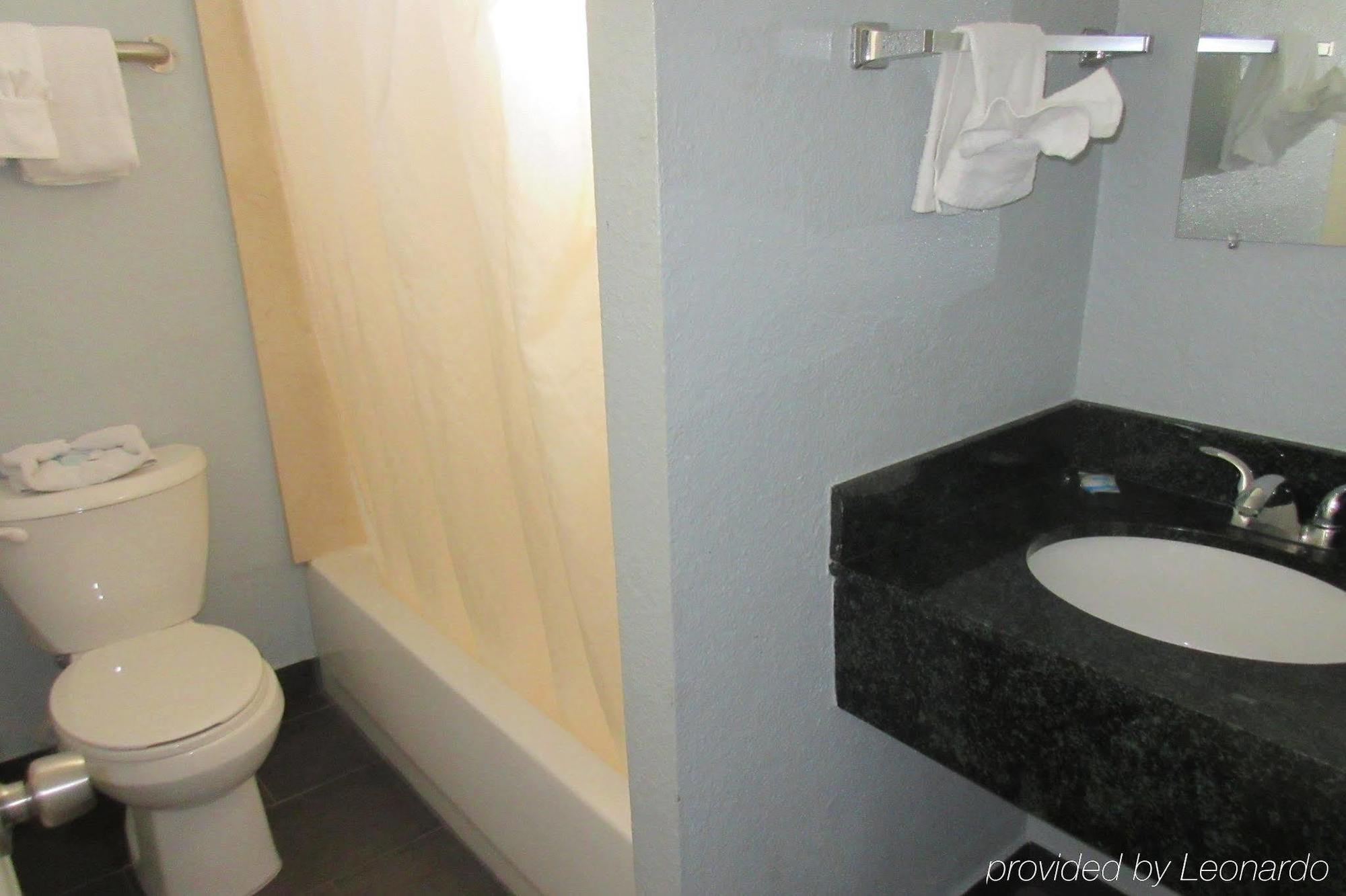 Rodeway Inn San Pablo Bagian luar foto